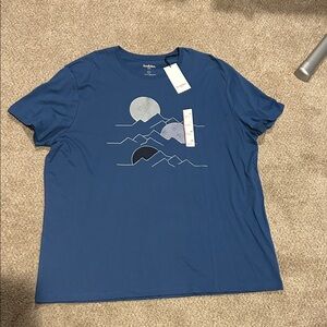 Blue Mountain Graphic Tee